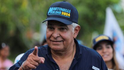 El candidato José Raul Mulino durante un evento de campaña en Ciudad de Panamá, el 26 de abril.