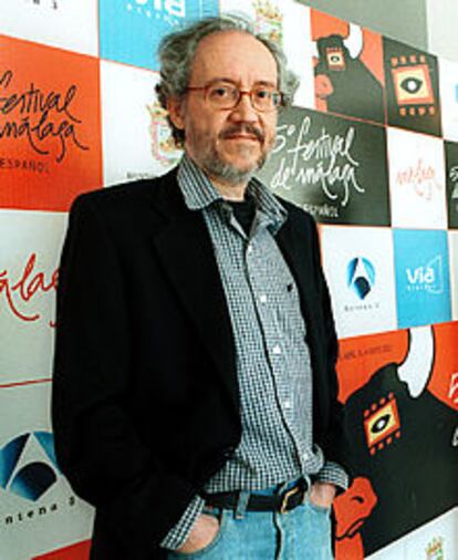 El director de cine Emilio Martínez Lázaro.