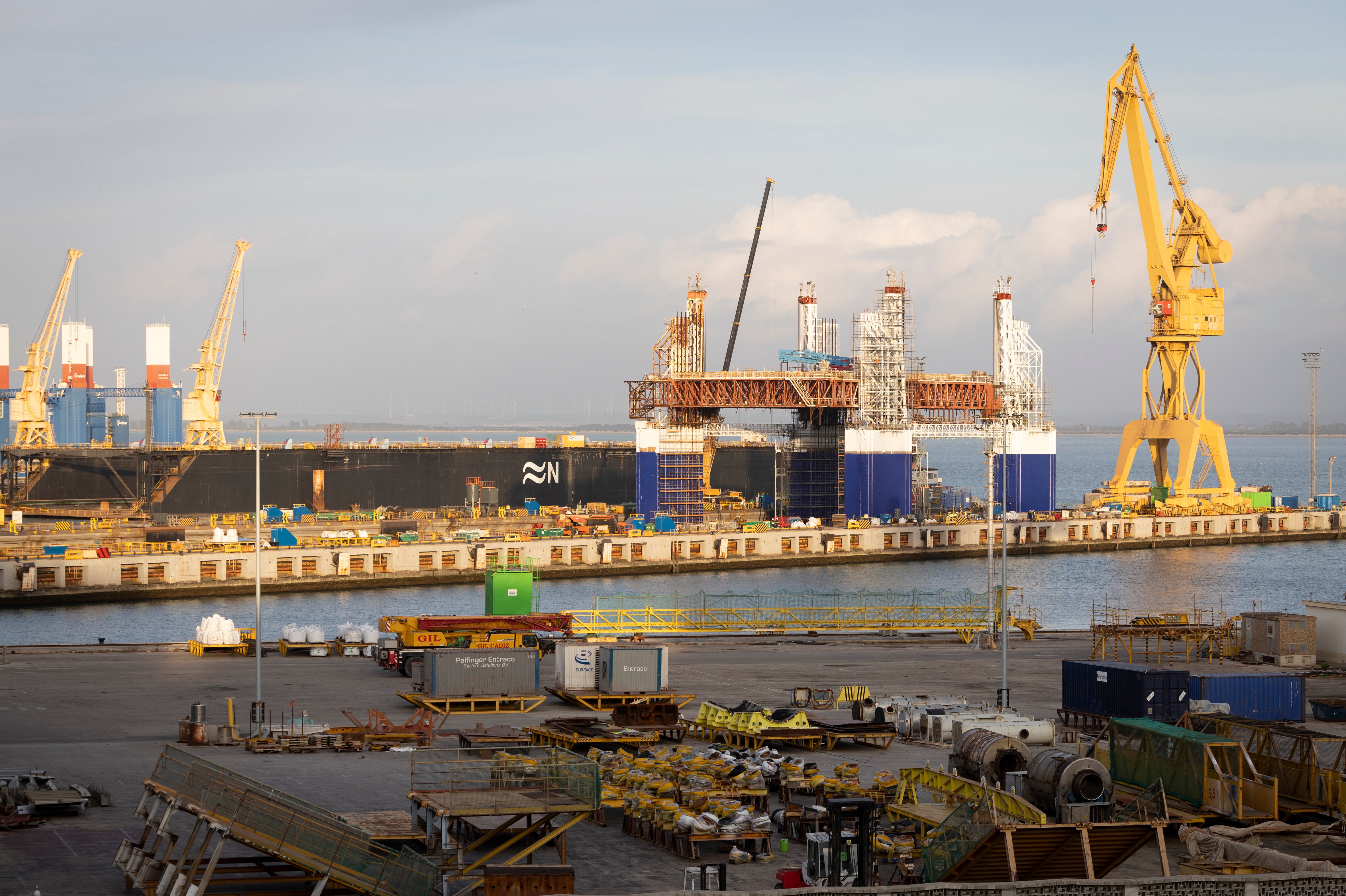 ¿Trabajar o no los domingos? Los astilleros de Cádiz se enzarzan en un debate que puede dejarles sin cruceros