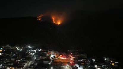 Los siniestros de mayor intensidad movilizaron a elementos de Protección Civil, Bomberos, Comisión Nacional Forestal en los municipios de Santa Catarina, Apodaca y García debido a que alcanzó fábricas. Además, se presentó un incendio forestal en el cerro del Topo Chico.