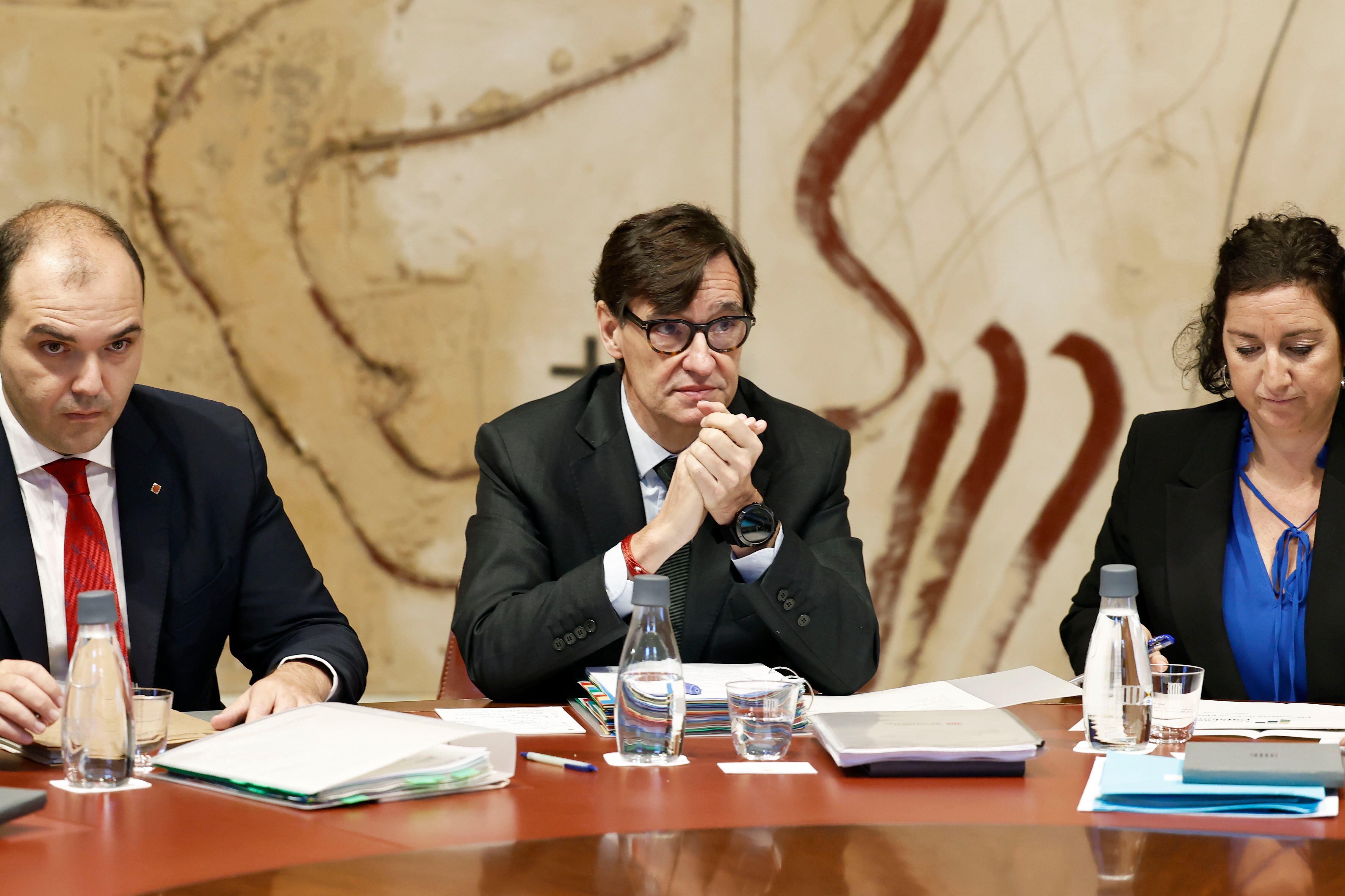 El plan de Govern de Illa se propone cumplir en un año el 40% de leyes pactadas y “negociar” la financiación
