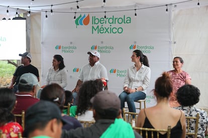 “Somos la primera generación con electricidad en nuestras casas. Hoy comienza una nueva etapa para nuestra comunidad, más iluminada y más unida que nunca por el programa Luces de Esperanza Gracias por voltearnos a ver”: Victoriano Reyes, beneficiario.