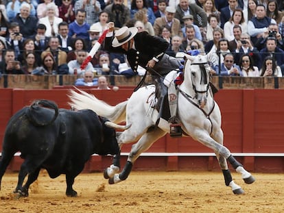 El rejoneador Diego Ventura, durante el segundo toro de la tarde.