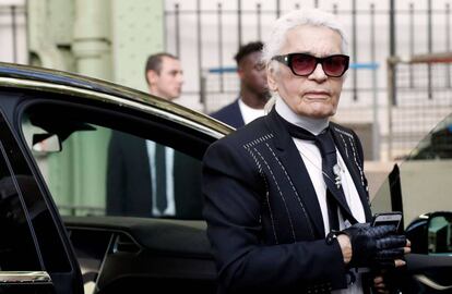 Karl Lagerfeld, a prinicipios de octubre antes de su desfile de Chanel en Par&iacute;s.