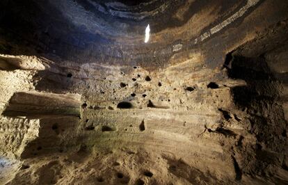 Interior de la cúpula de Risco Caído.