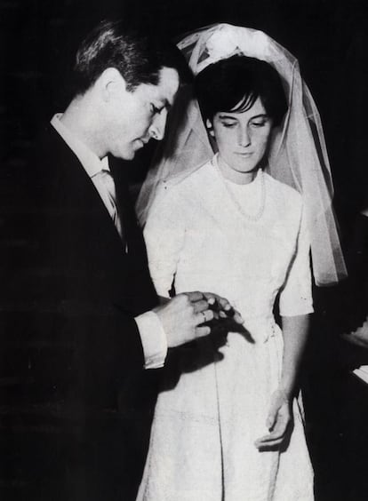 Boda de Adolfo Su&aacute;rez con Amparo Illana en Madrid el 15 de julio de 1961. 