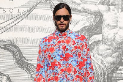 Jared Leto (actor y líder de 30 Seconds to Mars). “Nirvana fue una gran banda, y Kurt era un compositor genial con una voz imparable, y los tres eran músicos realmente únicos. Pero había algo más en Nirvana: nos enseñaron a todos que podíamos coger un instrumento y crear”. Q Magazine.

 