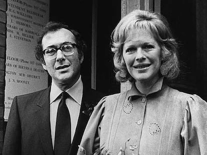 Harold Pinter y su esposa, Antonia Fraser, en una foto de 1980.