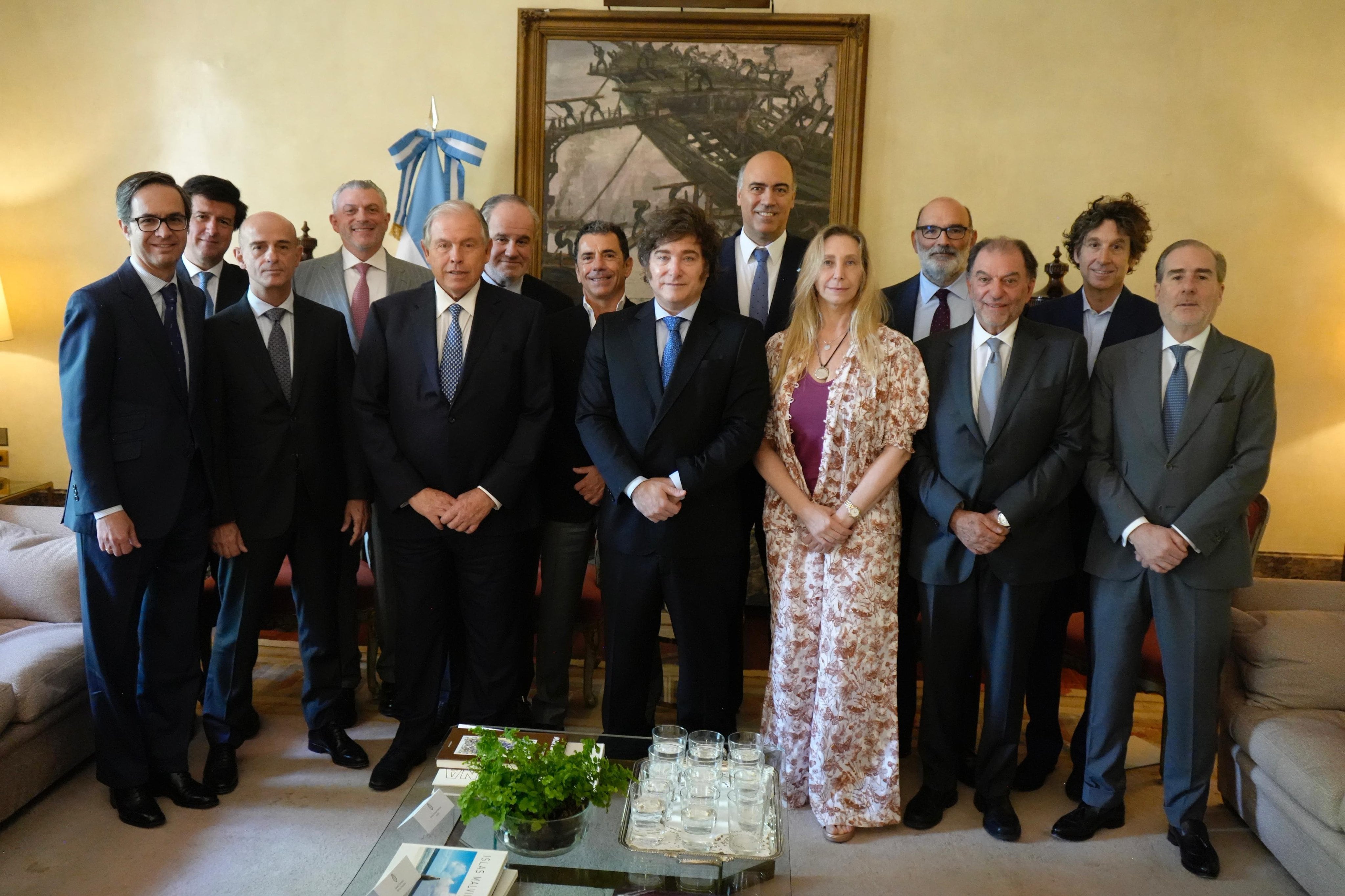 Milei vuelve a reunirse con empresarios españoles en su última visita a Madrid