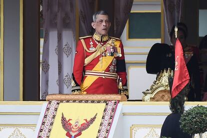 Rama X durante el funeral de su padre, en octubre de 2017 en Bangkok.