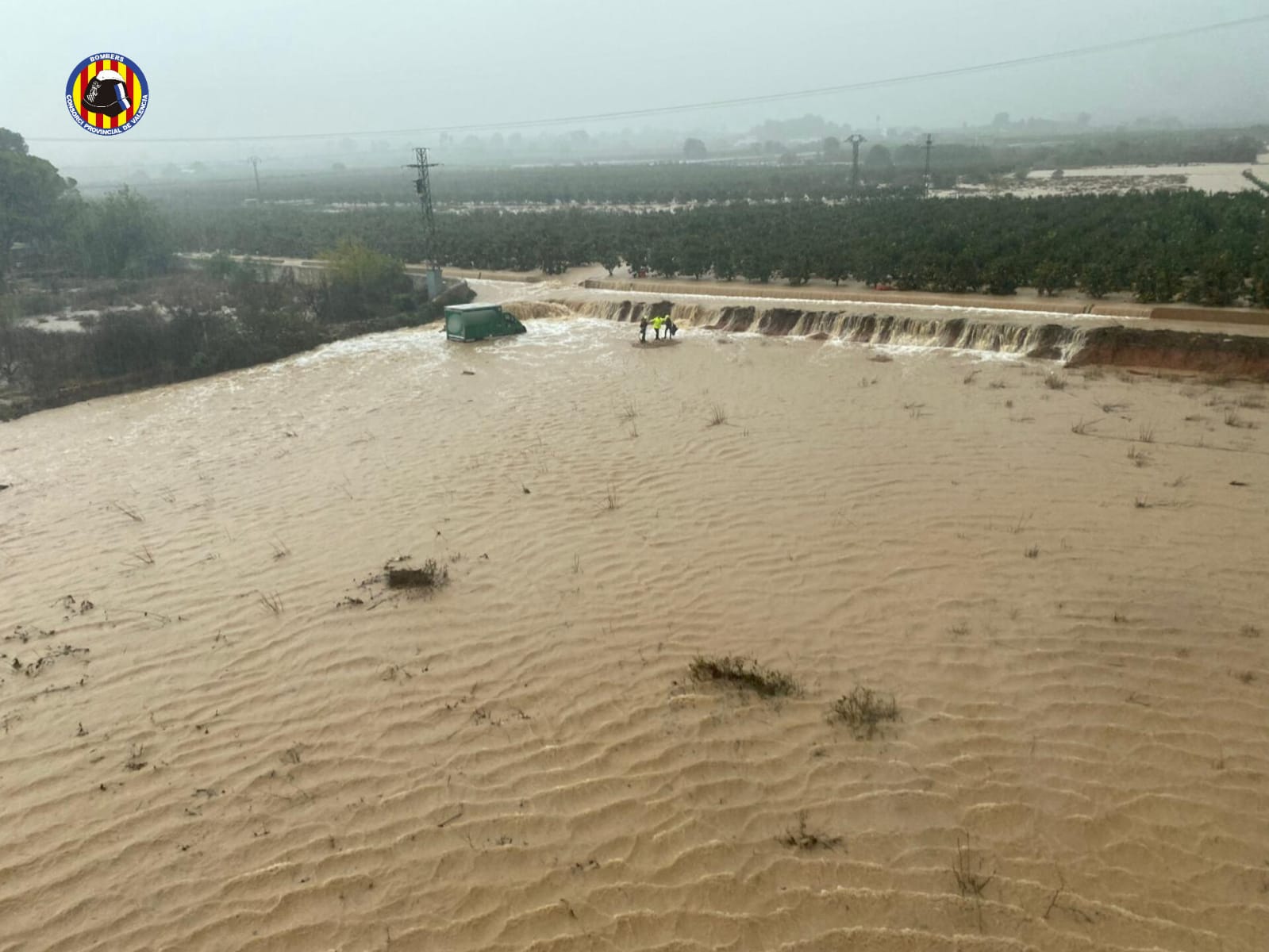 El temporal se ceba con el interior de Valencia, con registros de más de 150 litros por metro cuadrado en las primeras horas