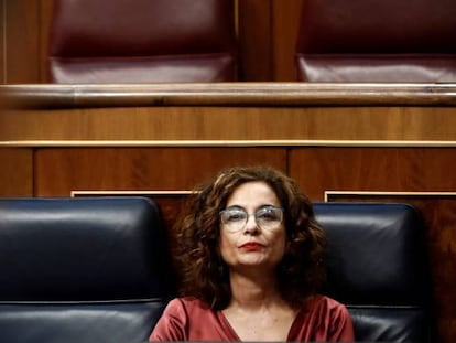 La ministra de Hacienda, y portavoz del Gobierno, María Jesús Montero, en el Congreso. de los Diputados.