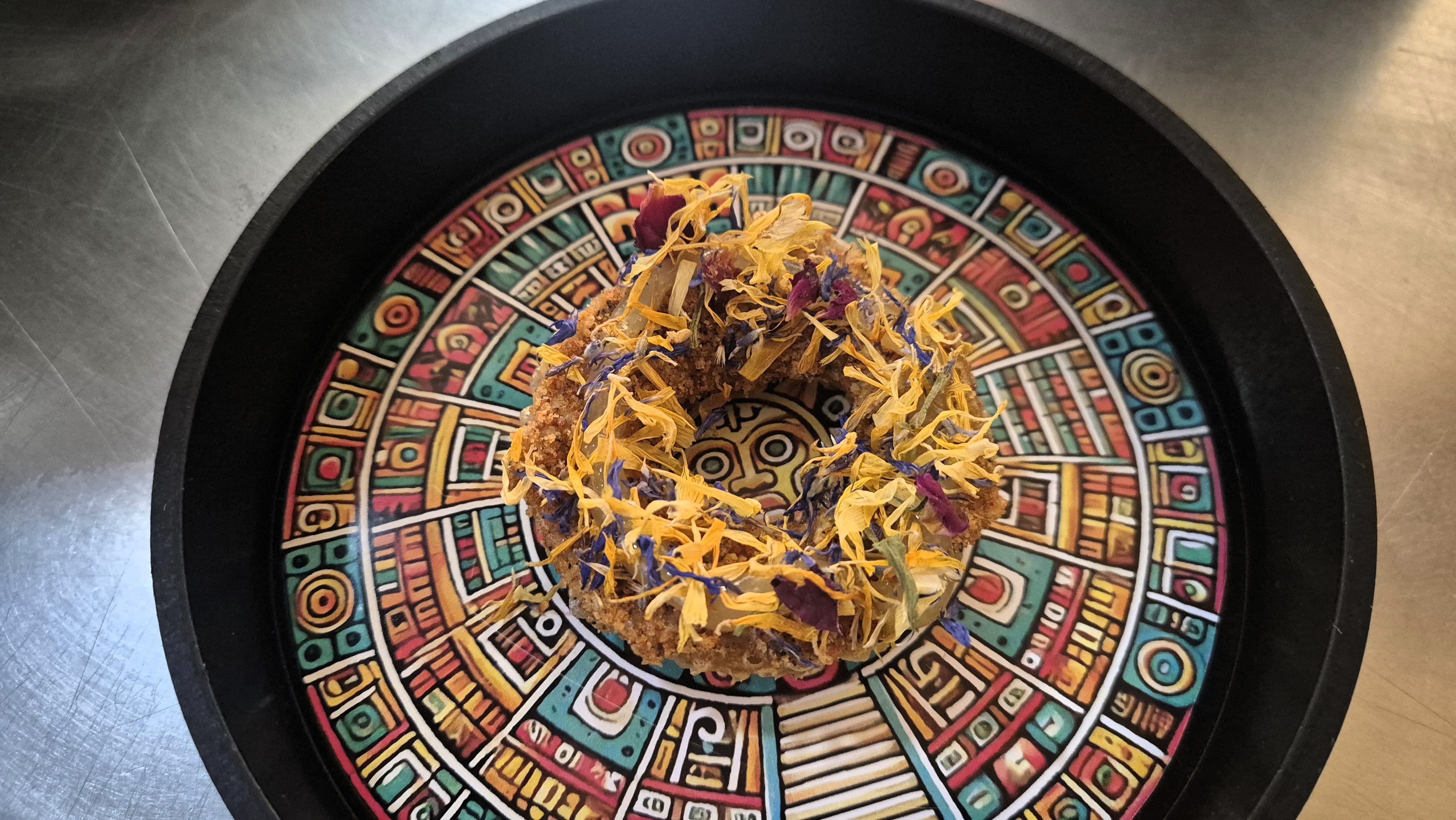 Te comes esto y veneras a todos los dioses aztecas que hagan falta