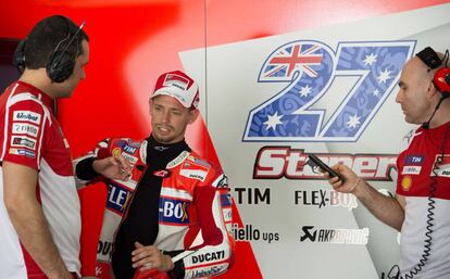 Casey Stoner, durante los tests de pretemporada en Sepang.