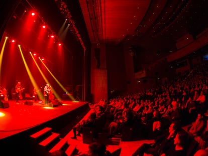 Actuación de Pablo Guerrero en la edición de 2017 del festival Periferias, en Huesca.