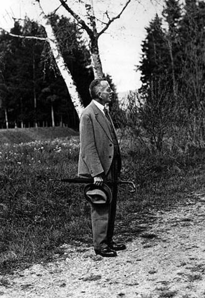 El escritor suizo Robert Walser (1878-1956), en una imagen de 1939.