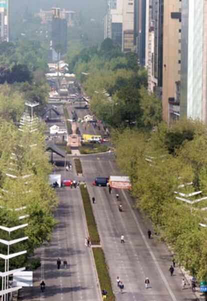 Uno de los campamentos que Andrés Manuel López Obrador convocó para exigir el recuento Voto por Voto, en la avenida Reforma, de la ciudad de México.