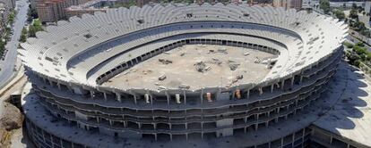 Vista a&eacute;rea de las obras paralizadas del nuevo Mestalla. 