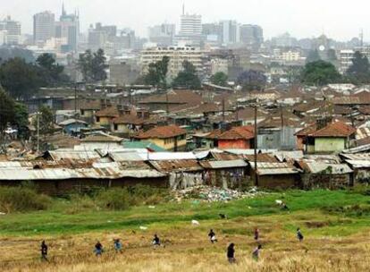 Muchos países en desarrollo carecen de recursos para poner en marcha planes de estímulo económico. En la imagen,  una vista de Nairobi (Kenia).