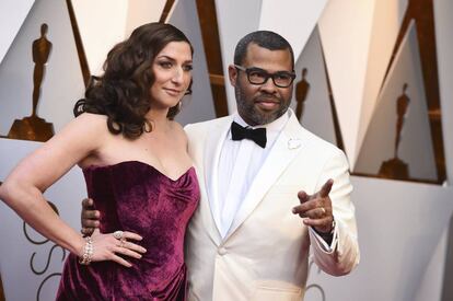 A atriz Chelsea Peretti e Jordan Peele, diretor de 'Corra!', indicado ao Oscar de melhor diretor pelo thriller.