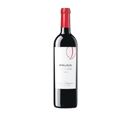 El fenómeno del ‘prunismo’. Pruno. 10 euros. Ribera del Duero. Tinto de finca, elaborado en Villacreces, en Quintanilla de Onésimo (Valladolid), con un coupage de tempranillo y cabernet sauvignon. Su éxito llegó nada más salir al mercado en 2010, cuando el crítico de vinos Robert Parker le otorgó 94 puntos. Desde entonces, las 500.000 botellas que lanzan al mercado se agotan.