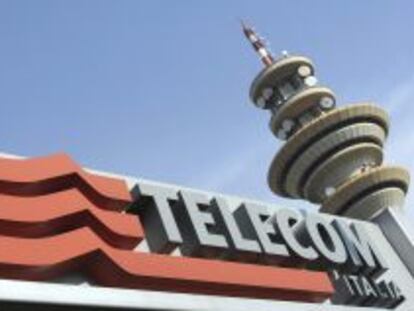 Fotograf&iacute;a que muestra la sede de Telecom, la operadora de telefon&iacute;a italiana.