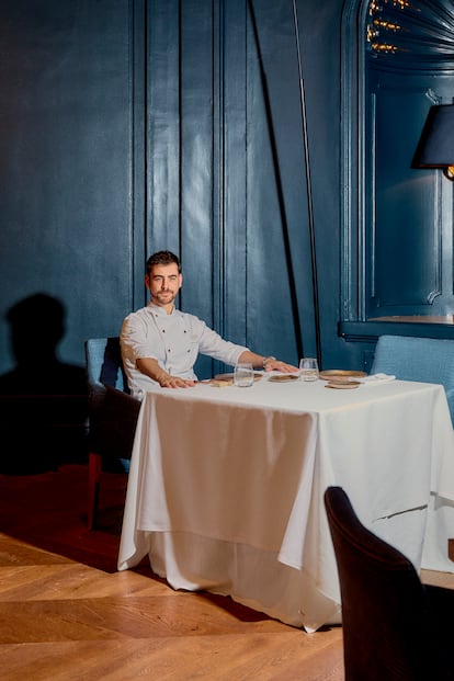 Gonzalo Hernández, en el restaurante Amar del barcelonés hotel Palace.