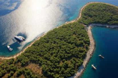 Isla de Paklinski Otoci, frente a Hvar, en Croacia.
