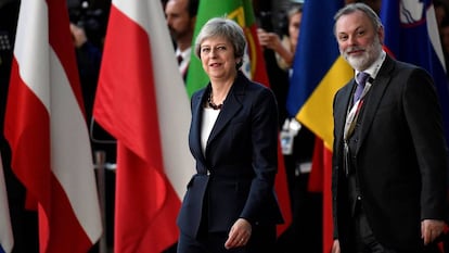 La primera ministra británica, Theresa May, a su llegada a la cumbre en Bruselas este miércoles.