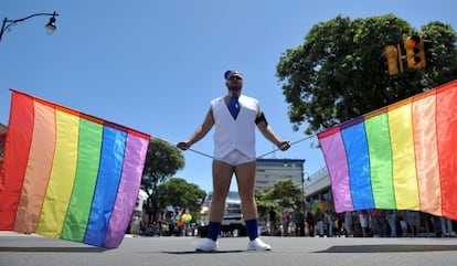 Marcha del Orgullo Gay en San José, el domingo 30 de junio