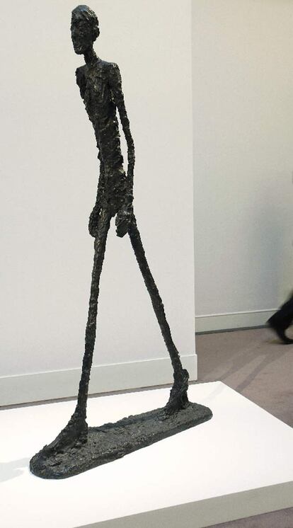 &#39;L&#39;homme qui marche I&#39; (1961), obra del escultor suizo Alberto Giacometti.