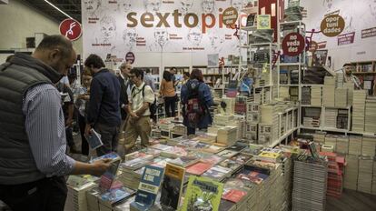 Interior de la la Feria Internacional del Libro, en noviembre de 2018.