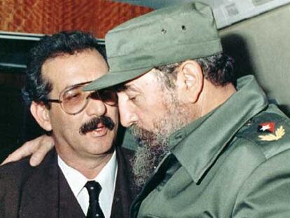 Fidel Castro y Norberto Fuentes, en octubre de 1986.