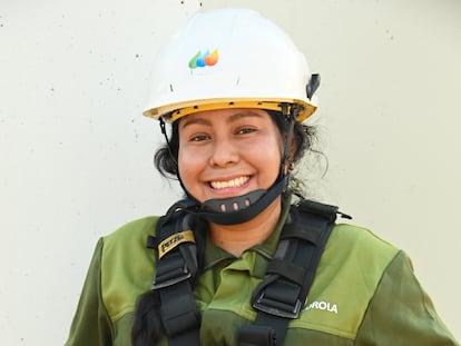 Alma Santos, operaria del parque eólico Dos Arbolitos de Iberdrola México.