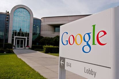 La entrada de la sede de Google en Mountain View, California.