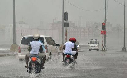 Inundaciones en La Habana tras el paso de Isaac.