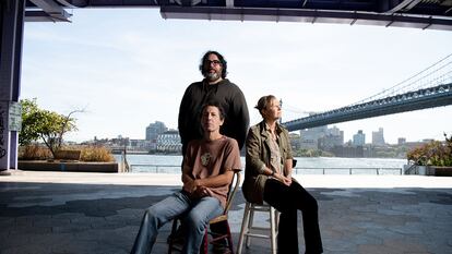 The US band Yo La Tengo.