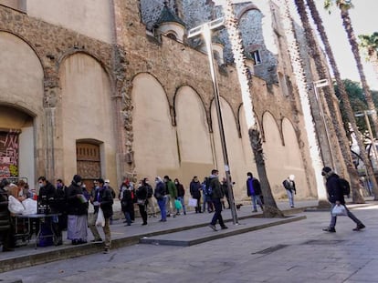 Recollida d'aliments a Barcelona. 