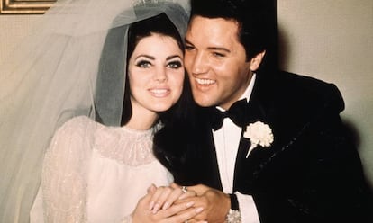 Priscilla Ann Beaulieu y Elvis Presley, el día de su boda, el 1 de mayo de 1967.