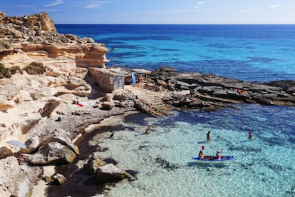 Caló d’Es Mort, en la isla de Formentera.