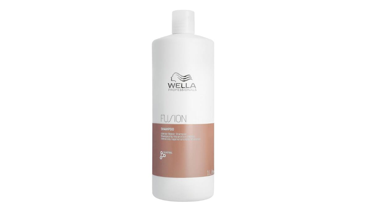 Champú reparador Wella.