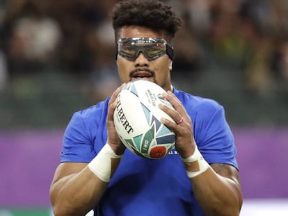 Ardie Savea antes del partido contra Canadá.