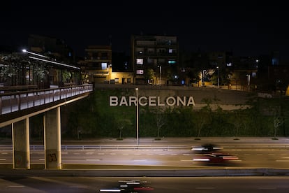 El acceso a Barcelona por la Meridiana, en abril pasado, en pleno confinamiento.