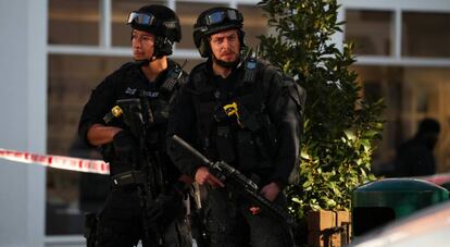 Cordón policial en la estación de metro de Parsons Green, en Londres.