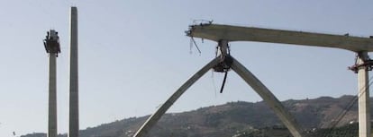 Estado del viaducto tras el accidente.