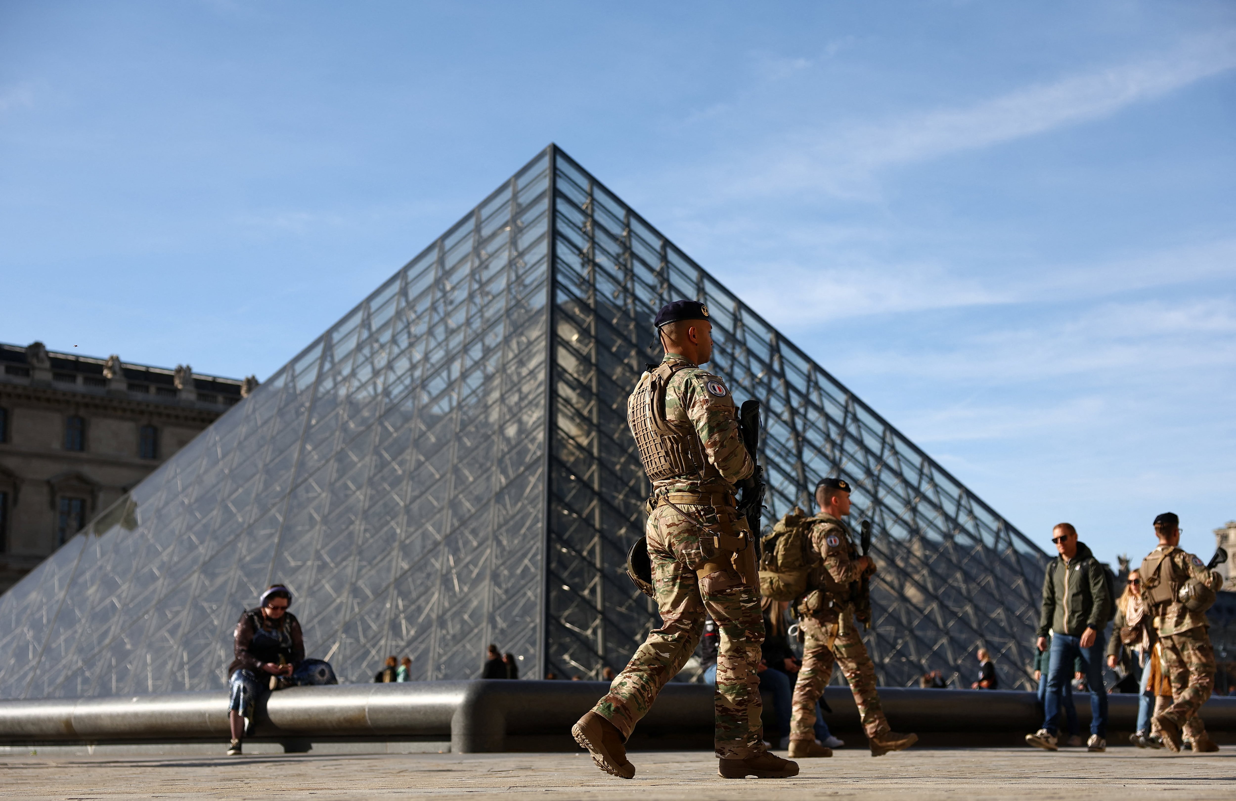 El Tribunal de Cuentas de Francia critica que el Louvre prefirió adquirir obras a invertir en seguridad