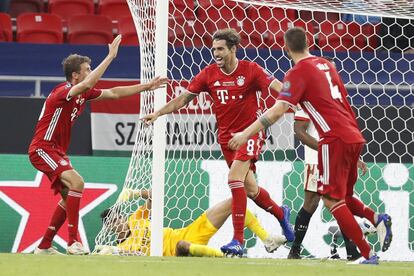 Javi Martínez tras marcar el segundo gol del Bayern.