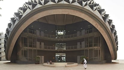 El centro del conocimiento, uno de los edificios construidos en Masdar.