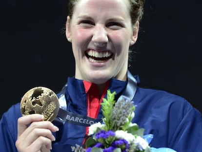 Missy Franklin posa con el oro en 200 metros espalda. 