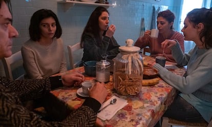 Una imagen de la serie 'Las buenas madres'.